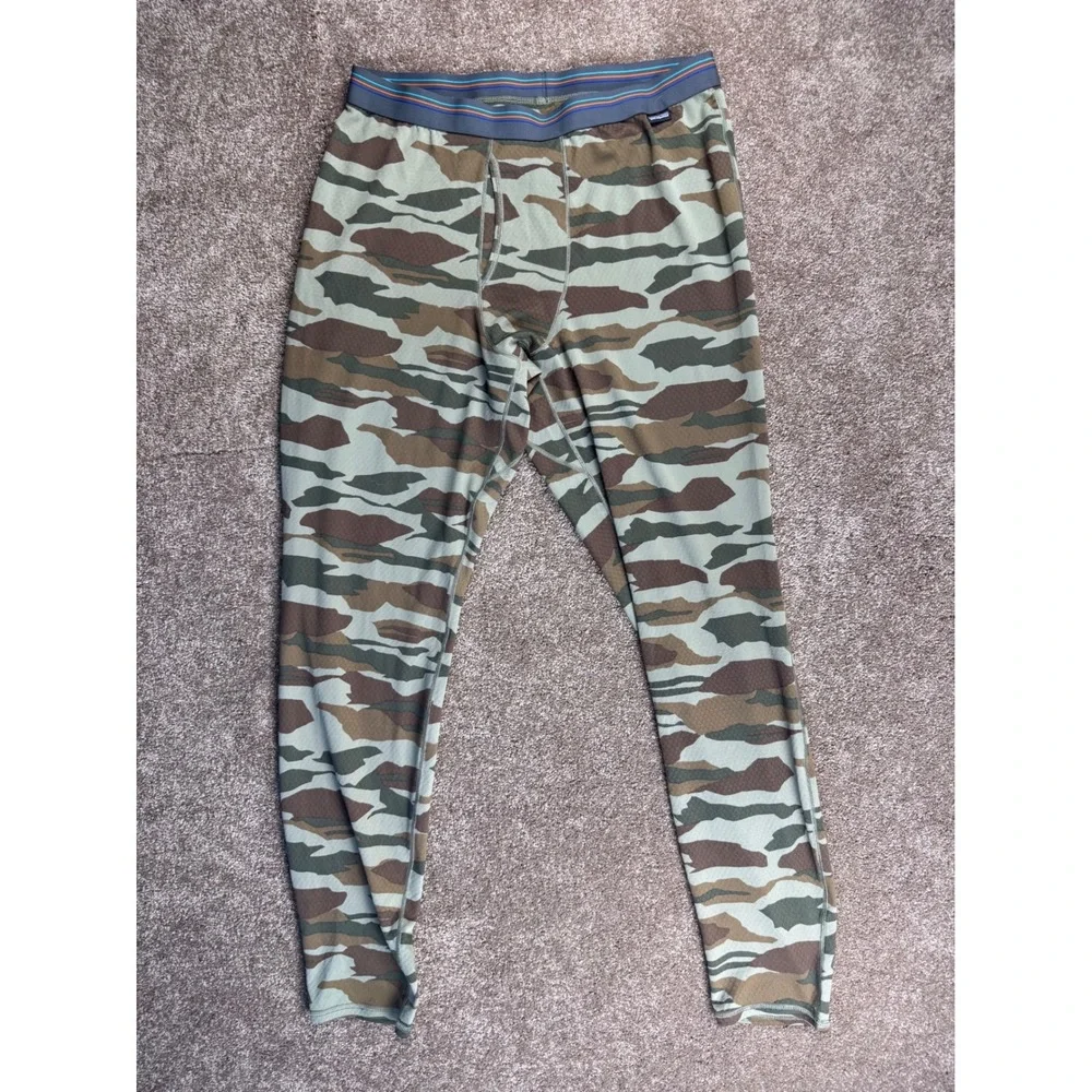 Patagonia Capilene Midweight Baselayer Bottoms Mens‎ Large Camo Long Johns 44487